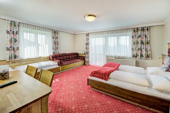 Regionalzimmer.at - mountainlovers Berghotel*** SeidlAlm - am Gipfel von Saalbach