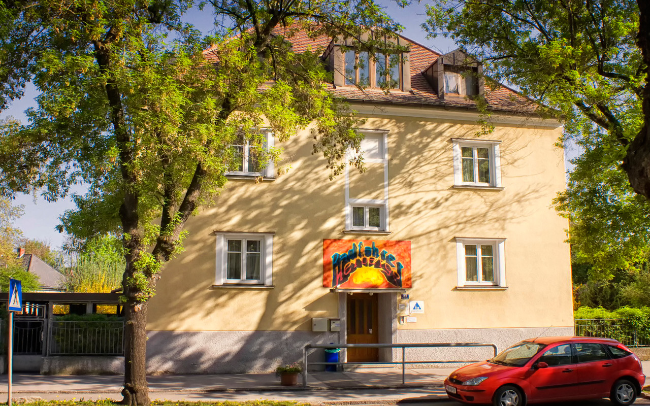 Regionalzimmer.at - Radfahrer-Jugendherberge Krems