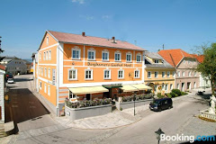 Regionalzimmer.at - Berghamer's Gasthof Hotel
