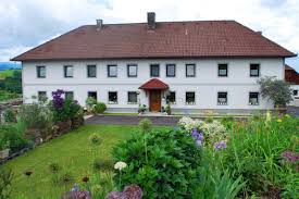 Regionalzimmer.at - Heuriger Hedl